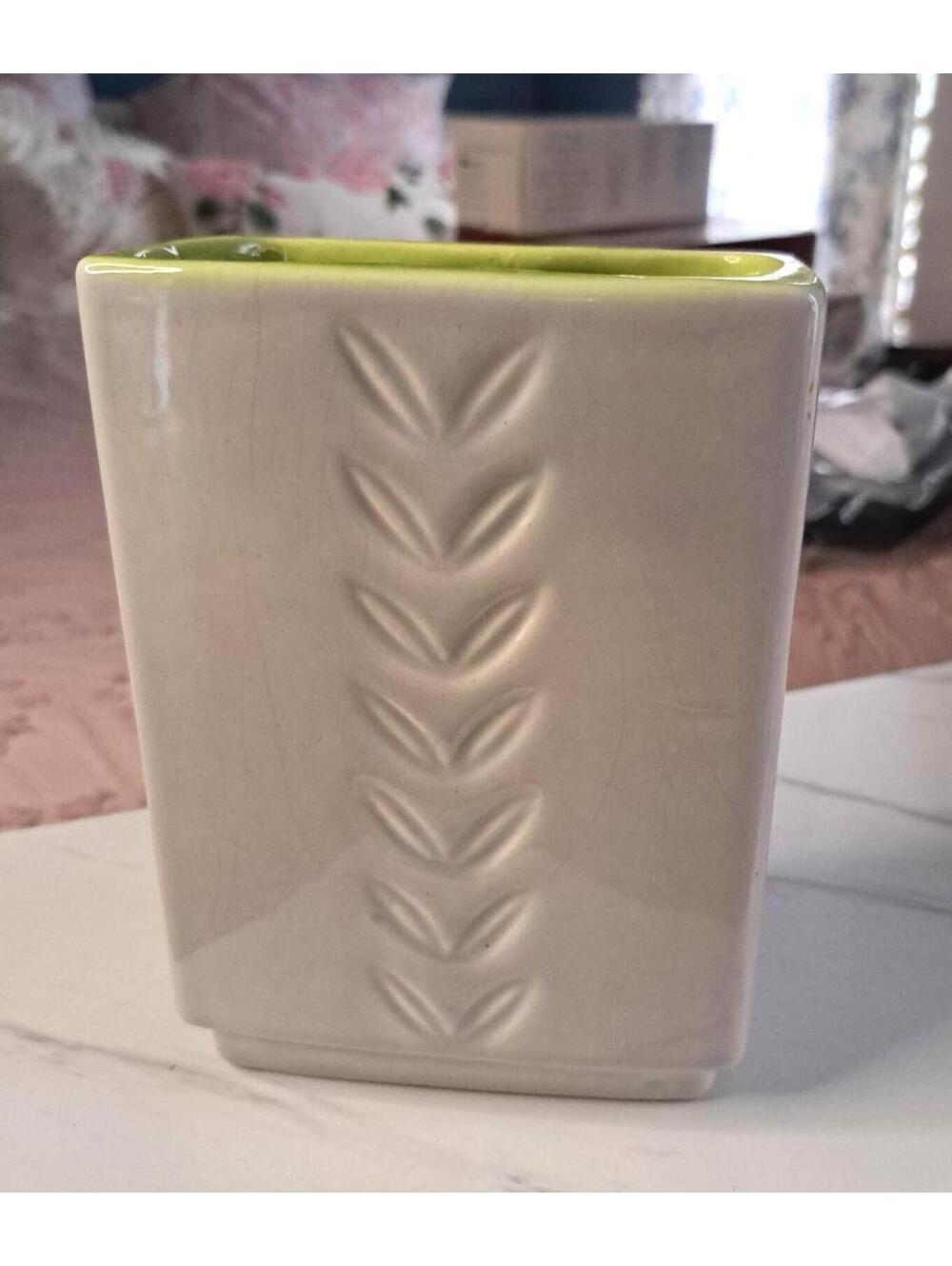 Vintage MCM Royal Haeger Green & Gray Laurel Leaf Vase
